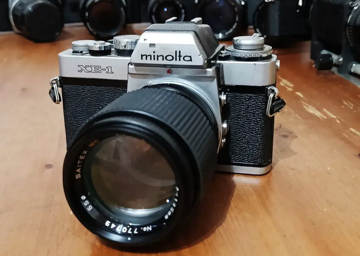 MINOLTA XE-1 (Saitex MC 2,8/135mm ) - 1974