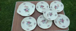 Porcelánové talíře Bernadotte motiv Míšeňská růže