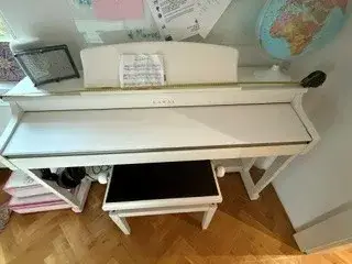 Pianino KAWAI CN 34 bíle