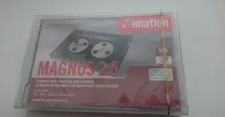 IMATION MAGNUS 2.5 data cartridge 5GB - zálohovací páska