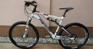 CELOODPRUŽENÉ KOLO MERIDA NINETY SIX 96 HFS 3000