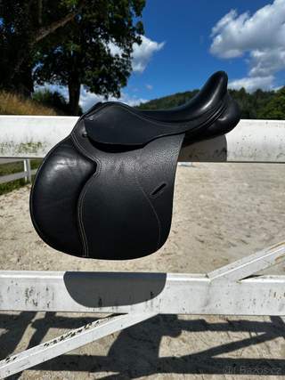 Skokové pony sedlo pro děti / juniory