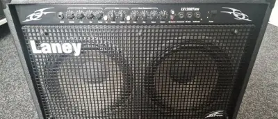Laney LX120RTWIN kytarové kombo
