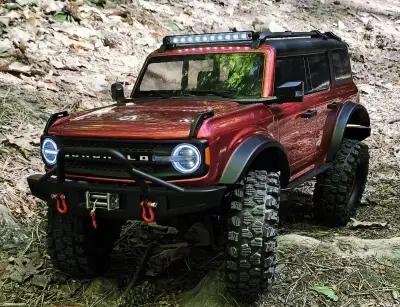 RC 1/10 BRONCO (WLTOYS 104020) - téměř nové