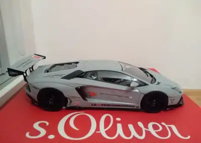 Lamborghini Aventador Liberty Walk - 1/18 GT Spirit/Kyosho