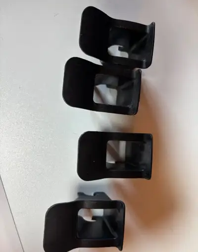 Zaváděcí plasty Isofix