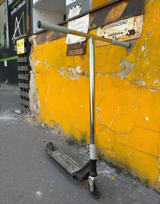 Freestyle koloběžka na prodej (kompletní / na díly)