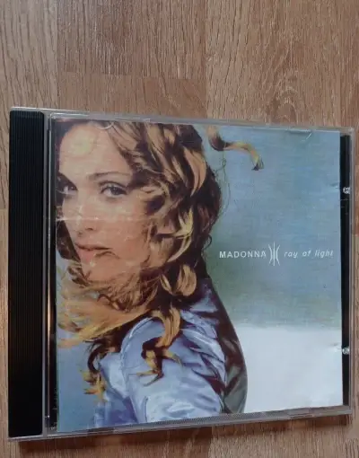 Madonna - Ray Of Light