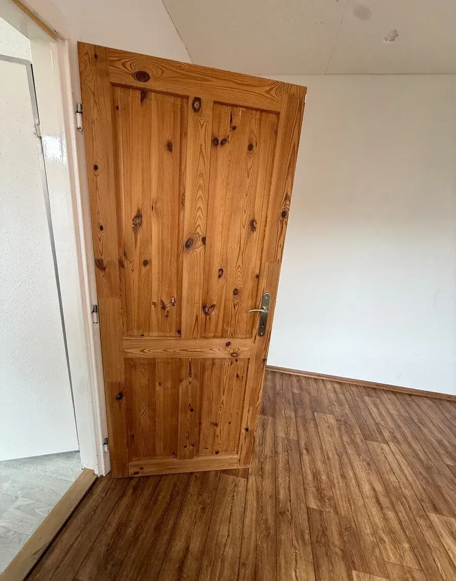 Dveře interiérové 1x 80 P a 1x 80 L