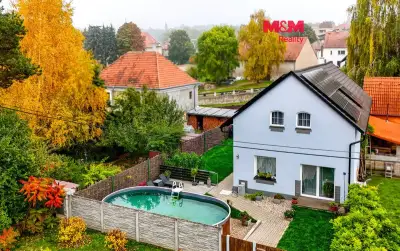 Prodej rodinného domu, 143 m², Knovíz