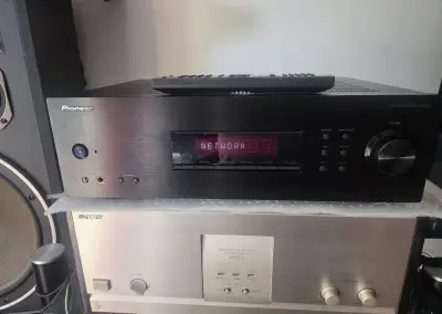 PIONEER SX 20