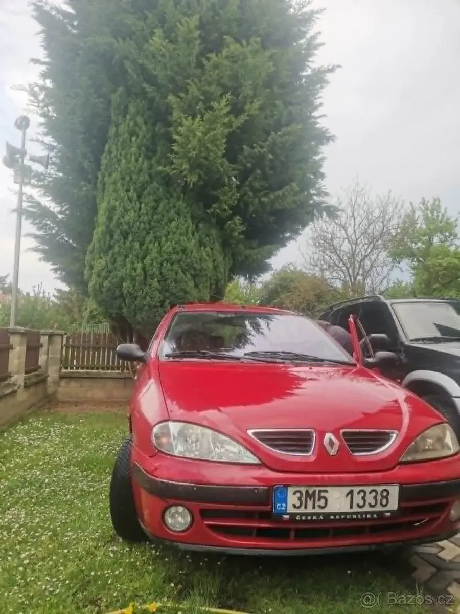 Renault Megane – 2000