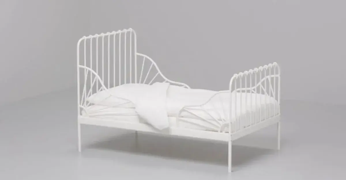 IKEA MINNEN – rostoucí postel s matrací