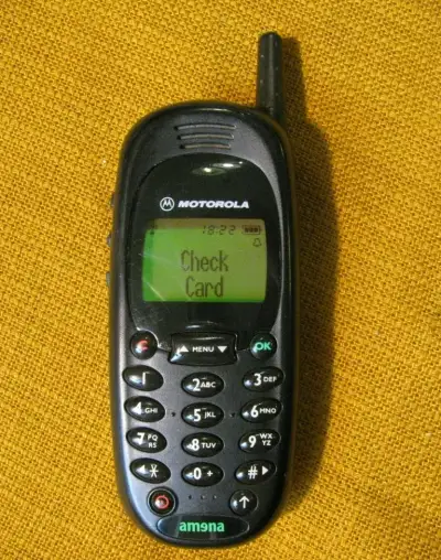 MOTOROLA CD 930 rarita pro sběratele rok ~ 2000 FUNKČNÍ
