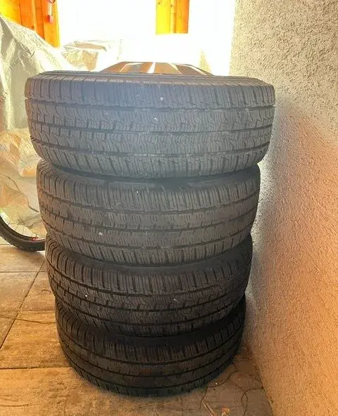 komplet kola na obytňák 215/70R 15 CP