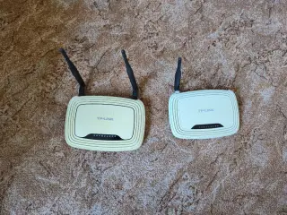 TP-LINK TL-WR841ND a TL-WR740N