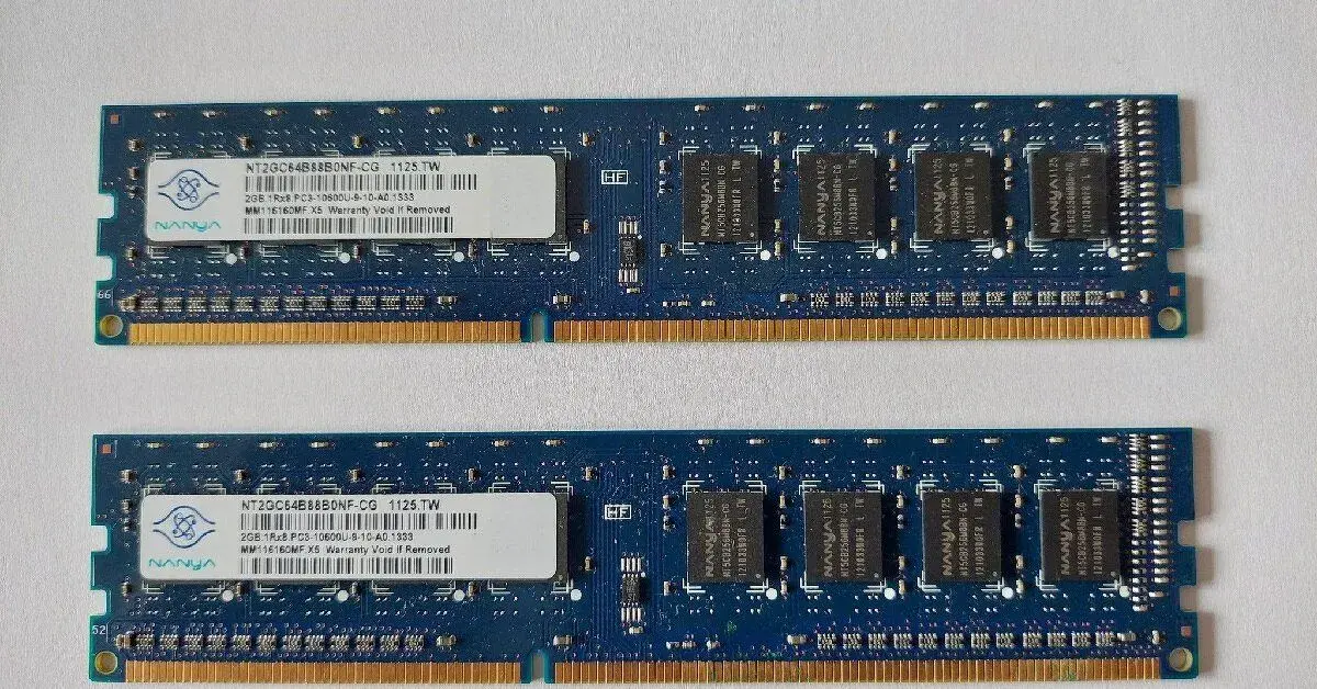 RAM DDR3 4 GB (2GB moduly) NANYA 1333 MHz