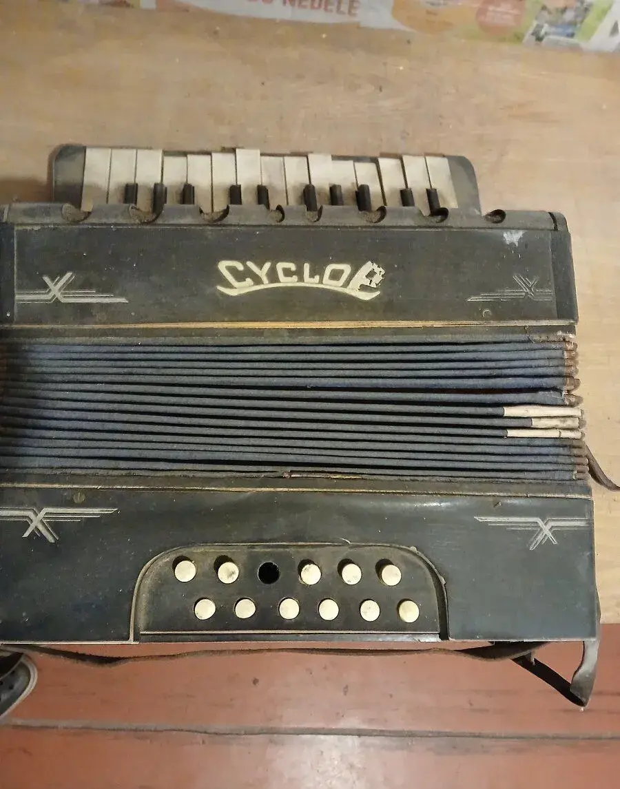 Tahací harmonika