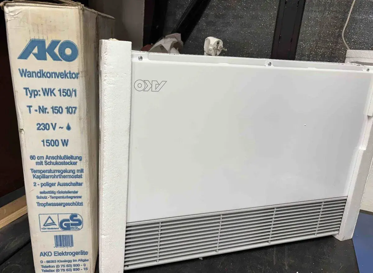 Nástěnný konvektor AKO WK 150/1, 230V, 1500W