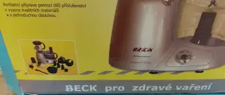 Nový robot nepoužitý s navodem z pozustalosti