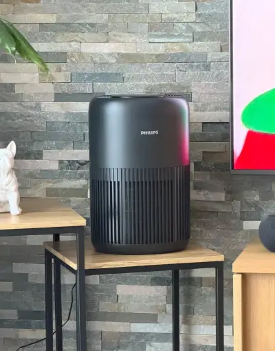 Čistička vzduchu Philips PureProtect Mini (Série 900)