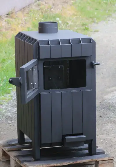 Dílenská kamna na dlouhá polena 22kw