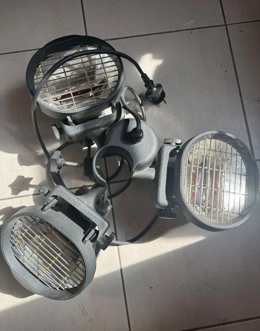 Terasová ohřívací lampa na slunecnik