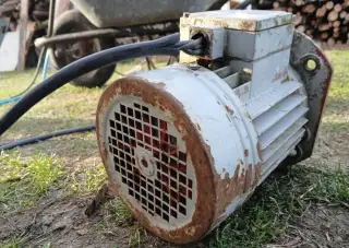 Elektromotor