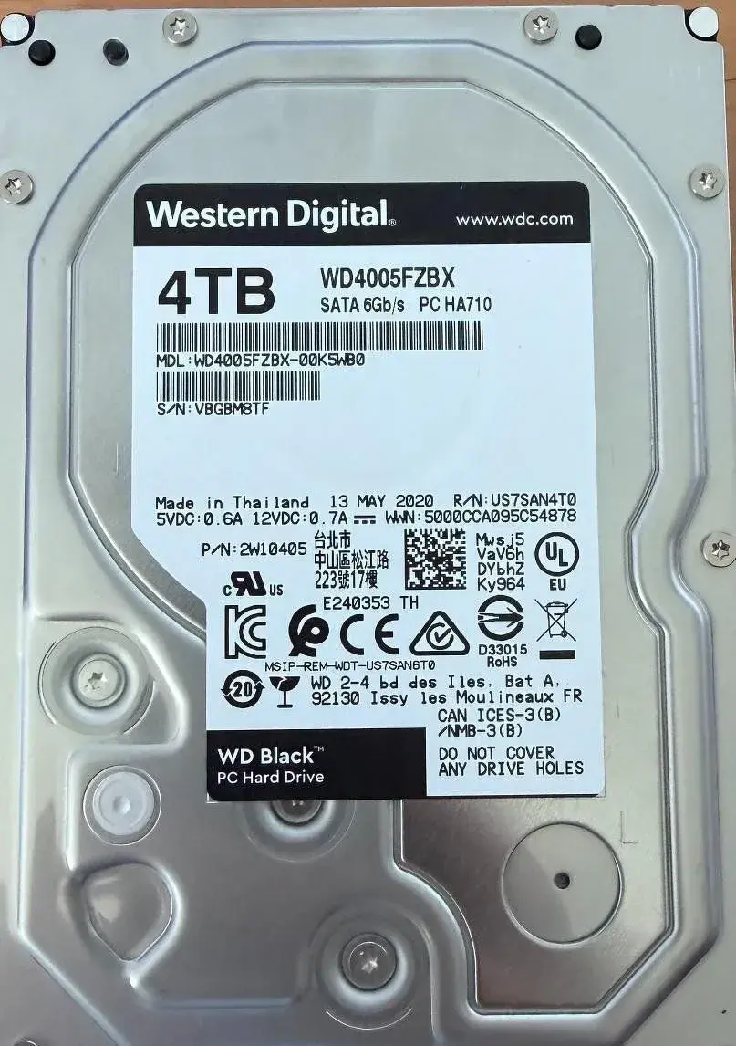 Pevný disk 3,5" Western Digital Black 4TB (WD4005FZBX)