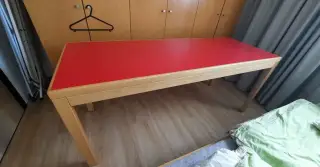 psací stůl