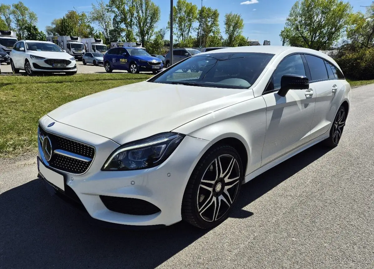 Mercedes-Benz CLS – 100 km