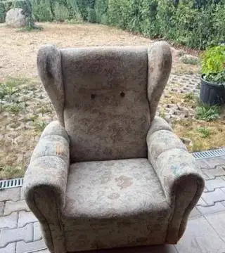 Retro křeslo ušák
