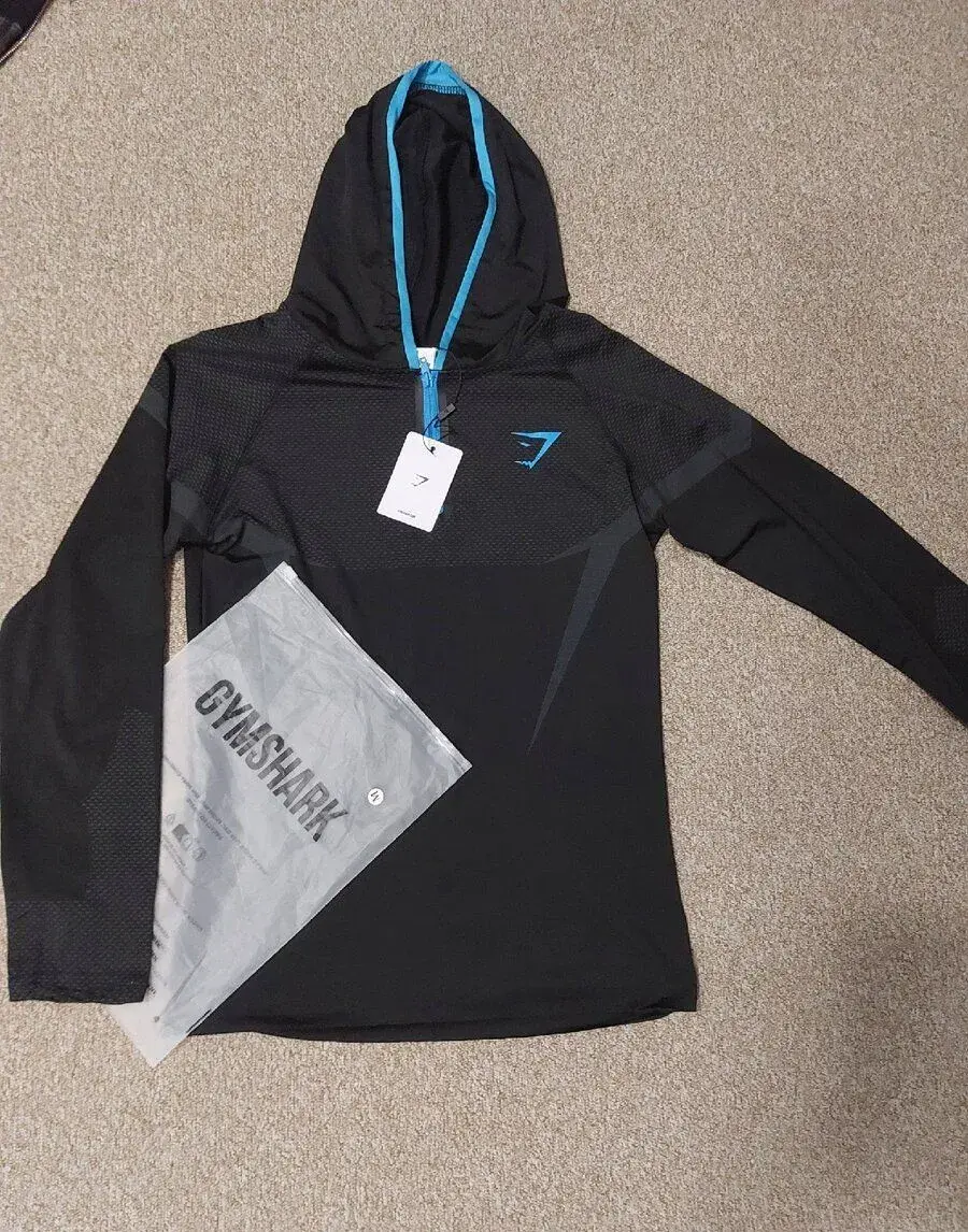 Gymshark Onyx 5.0 hoodie