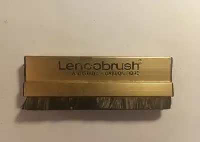 Kartáček na gramodesky Lencobrush