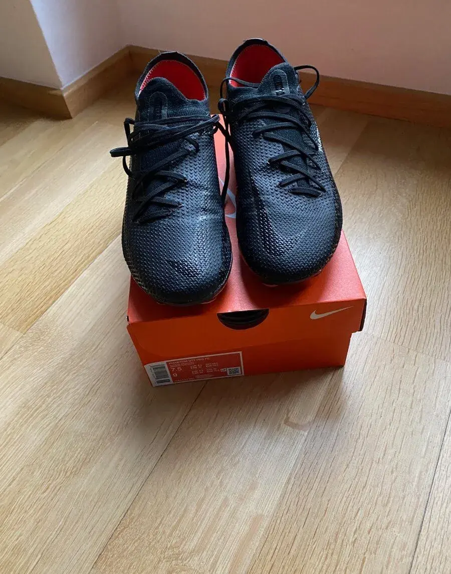 Kopačky Nike Phantom GT2 PRO FG vel. 40,5