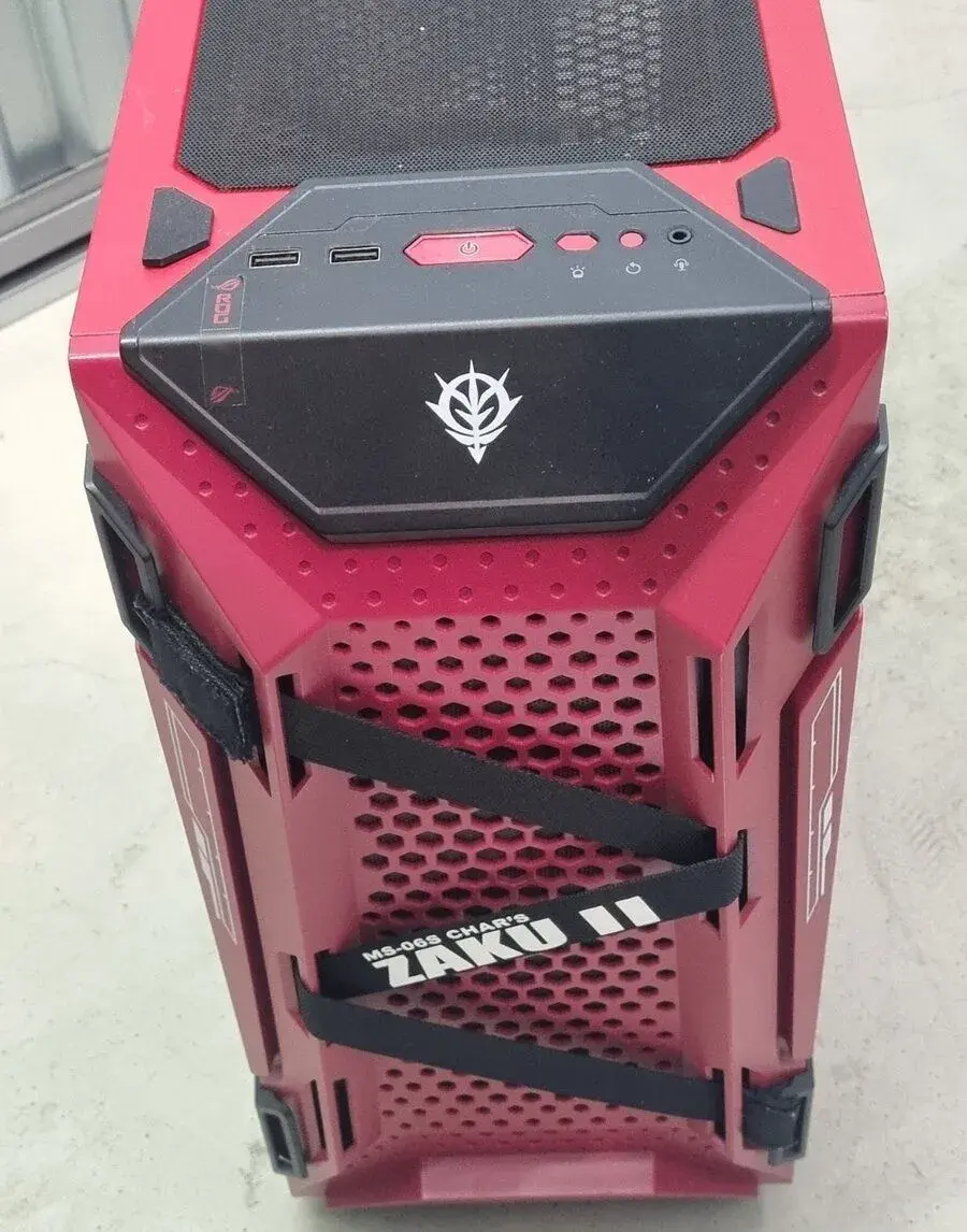 ASUS TUF Gaming GT301 ZAKU II Edition ATX mid-Tower⭐