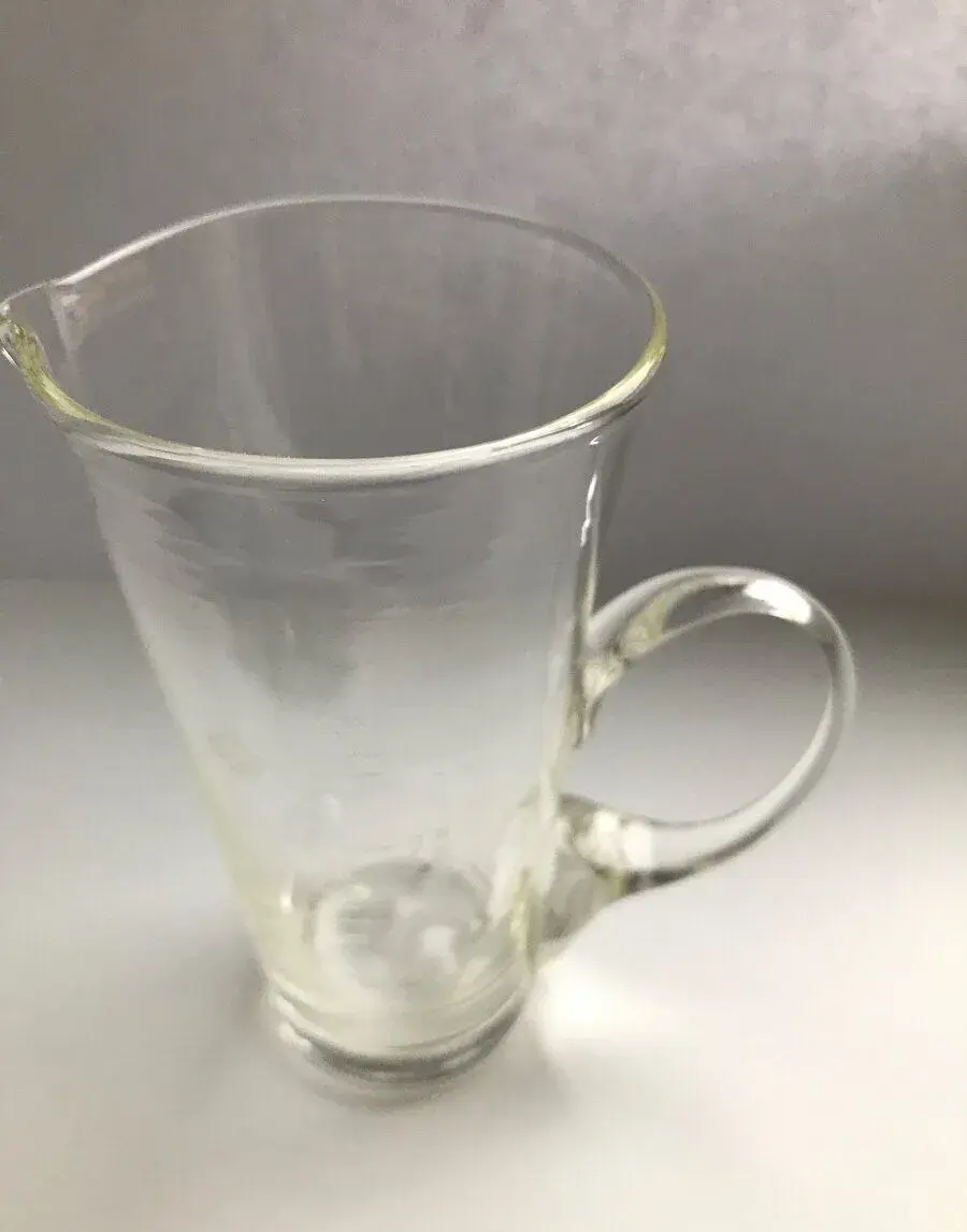 Odměrka s nálevkou 100 ml