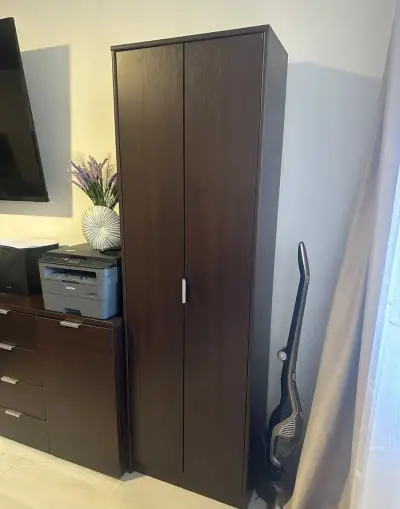 Vysoká policová skříňka - wenge