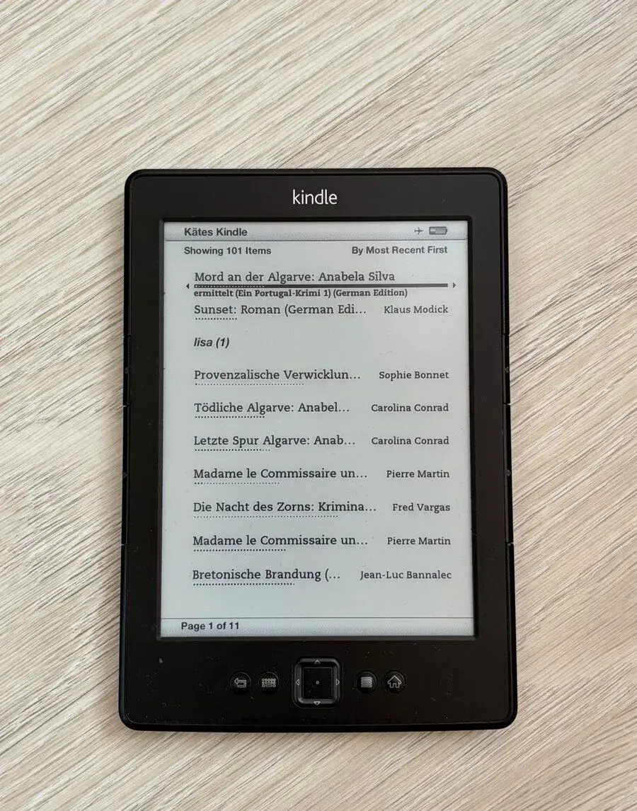 Čtečka knih Amazon Kindle 4 model D01100