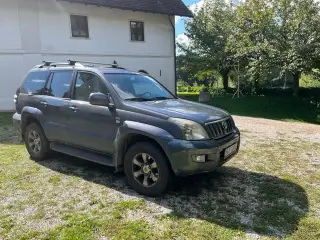 Toyota Land – 2009, 475 000 km