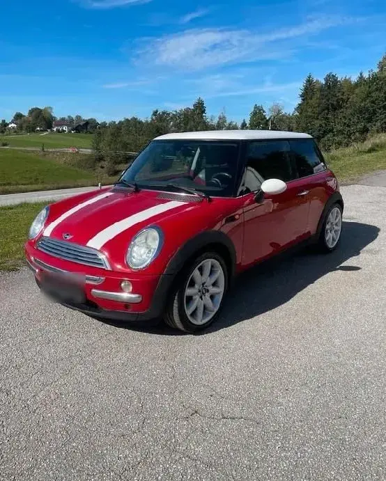 Mini COOPER – 2006, 185 000 km
