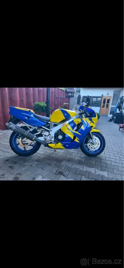 Silniční motorka Honda CBR -Fireblade