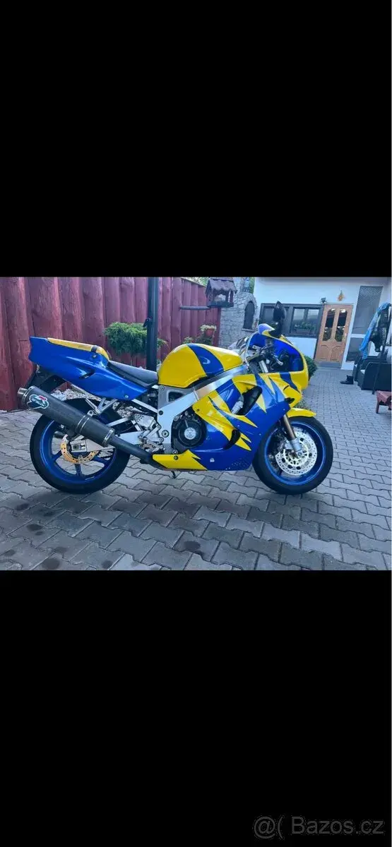 Silniční motorka Honda CBR -Fireblade