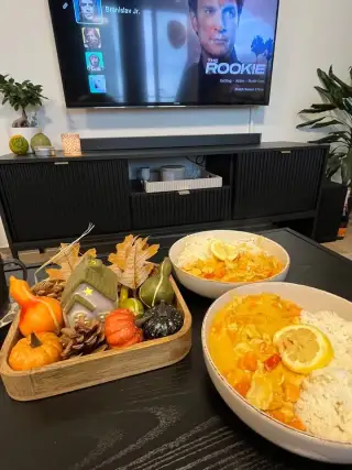 TV stolek MONA RTV-154 | černá