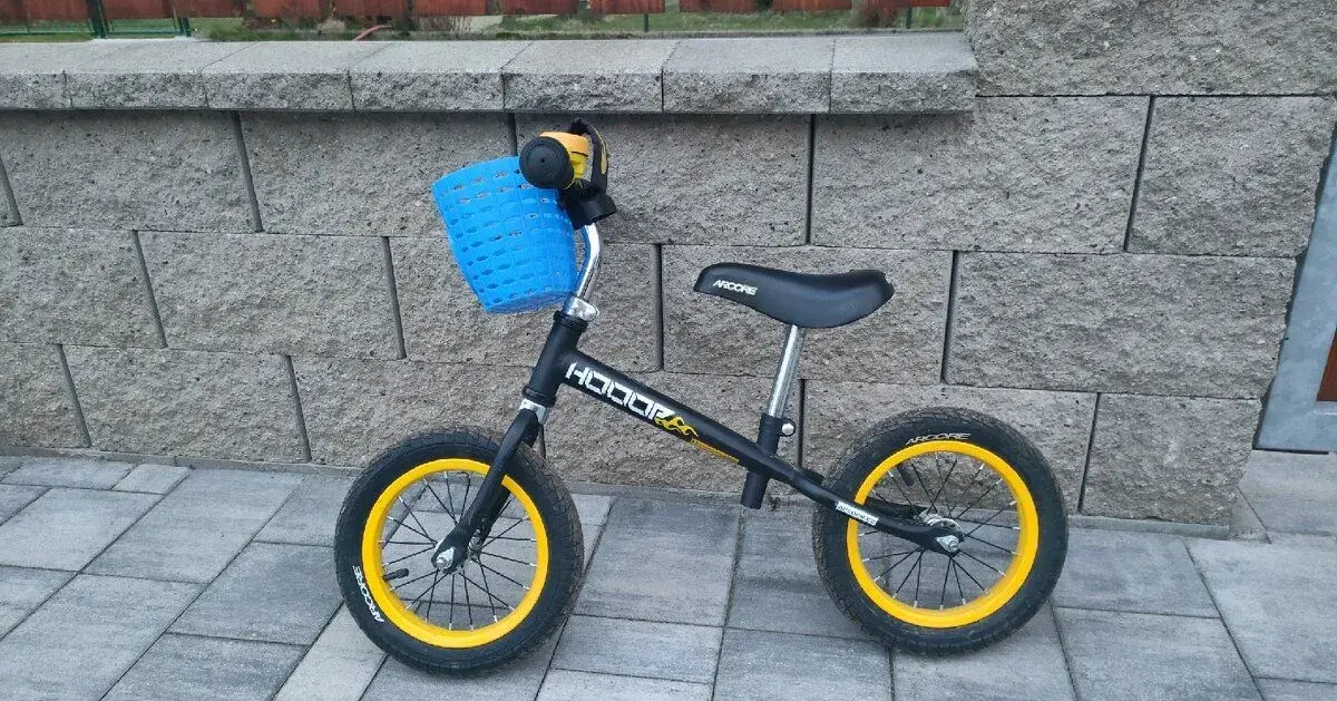 Dětské odrážedlo Arcore Hooop 12''