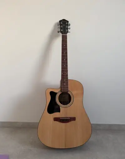 Kytara Ibanez
