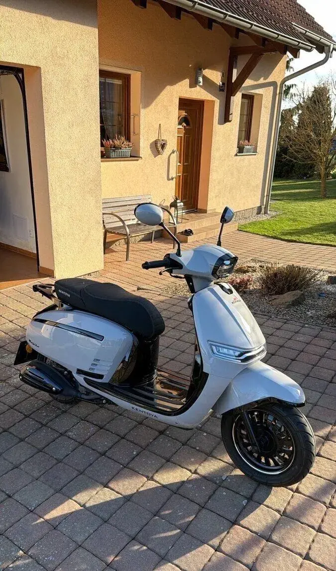 Skutr Kentoya Mojito 125