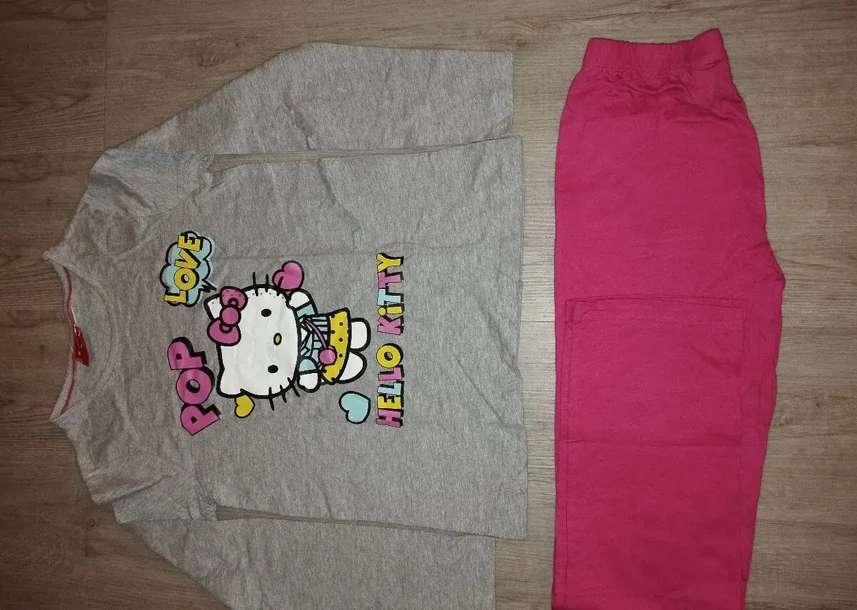 Pyžamo NOVÉ, vel. 134/140, HELLO KITTY