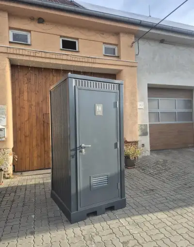 Sanitární kontejner 1x WC – zateplený mobilní záchod, WC buň