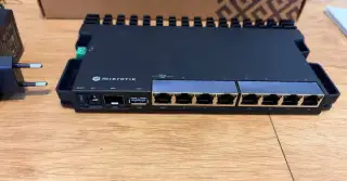 Mikrotik RB5009UG+S+IN - záruka